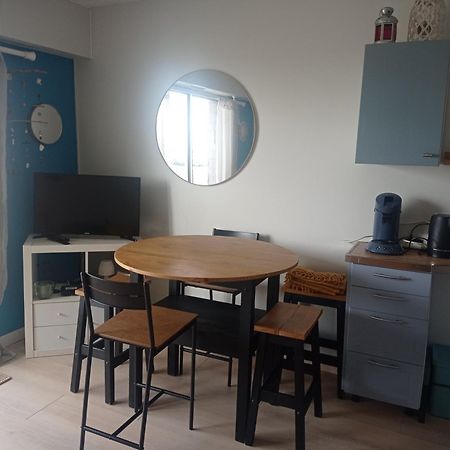 Le Studio Galliéni vue panoramique face mer a fait peau neuve! Pornichet Exterior foto