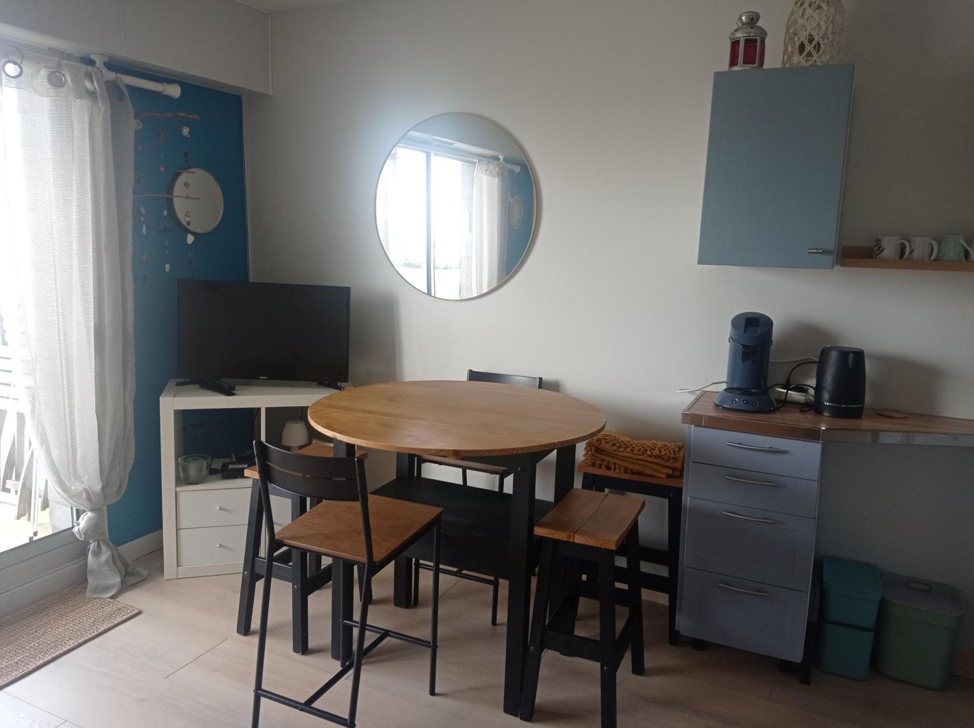 Le Studio Galliéni vue panoramique face mer a fait peau neuve! Pornichet Exterior foto
